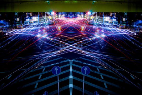 graffiti of speed mirror of symmetry (4)_by_ Shinichi Higashi600_400