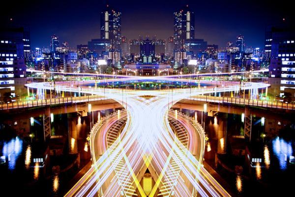 graffiti of speed mirror of symmetry (5)_by_ Shinichi Higashi600_400