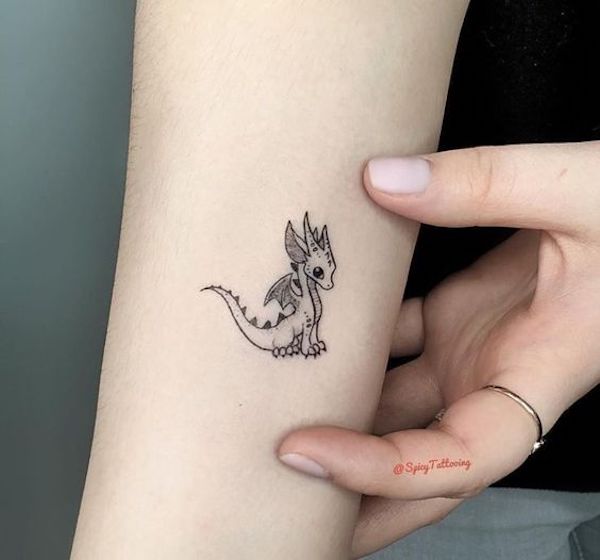 Buy Minimalist Dragon Tattoo, Small Blackwork Dragon Temporary Tattoo for  Women, Simple Dragon Fake Tattoo, Black Dragon Lover Gift Online in India -  Etsy