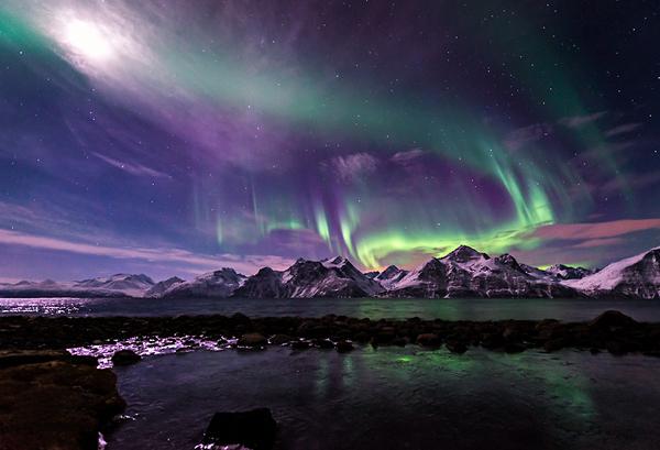 Dancing lights by trichardsen