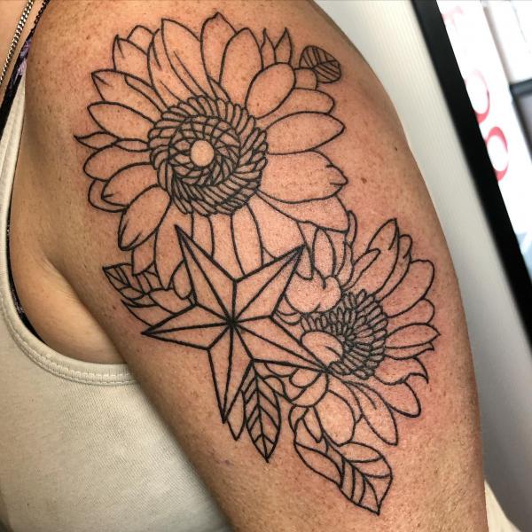 Nautical star and sunflower outline