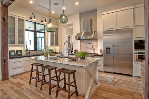 Cozy-Luxury-Home-9.jpg