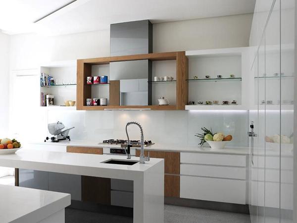 Refined Modern Residence 12