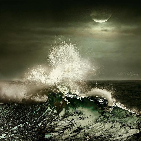 Metallic Chrome wave by Sako Tchilingirian