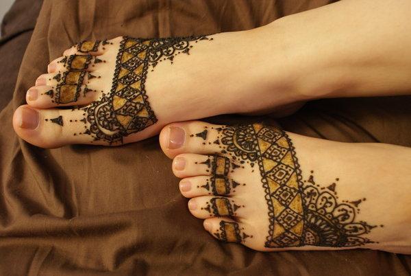 30 Most Popular Mehndi Tattoo Designs to Try This Year