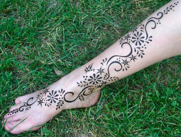 50 Komplizierte Henna-Tattoo-Designs 50 Komplizierte Henna-Tattoo-Designs