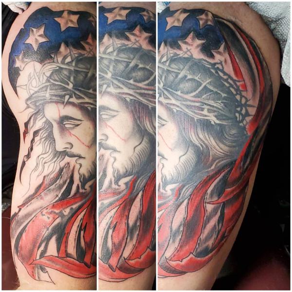 American flag and jesus with crown of thorns