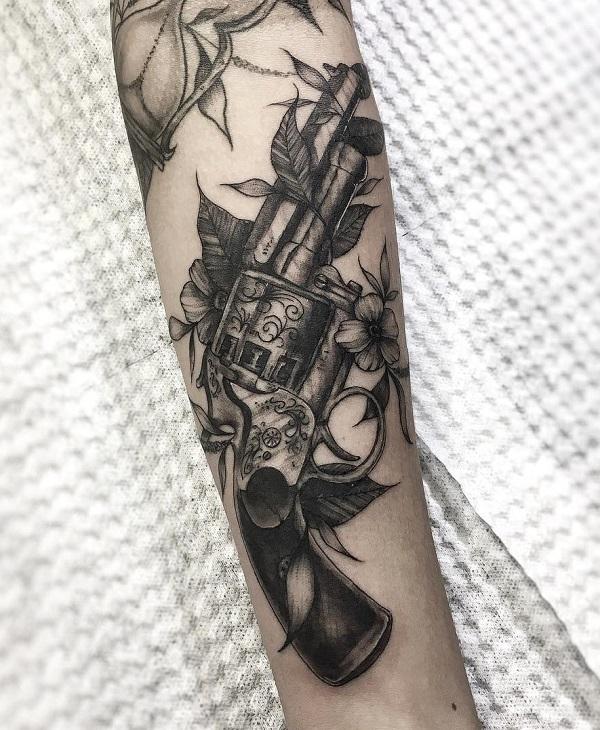 Sexy Gun Rose Pistol Hip Temporary Transfer Tattoo Men Women Arm Leg Press  on UK