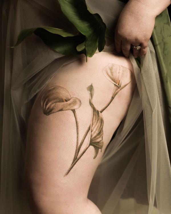 Beautiful Calla Lily Tattoo Ideas with Meanings Updated For 2023  alexie