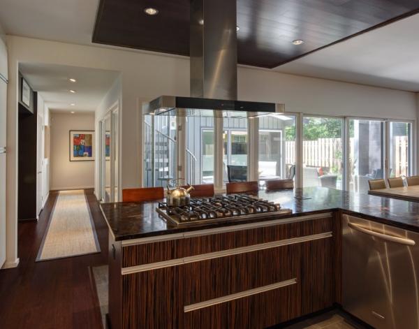 Midvale Courtyard House_10600_471