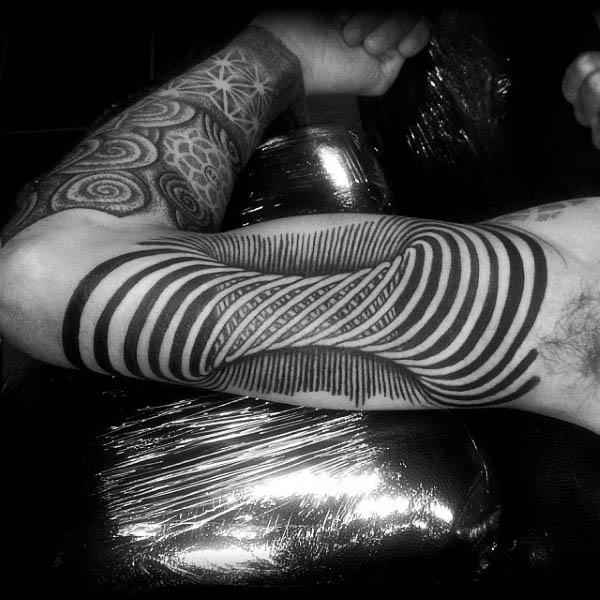 Top 10 Coolest 3D Illusion Tattoos - TechEBlog