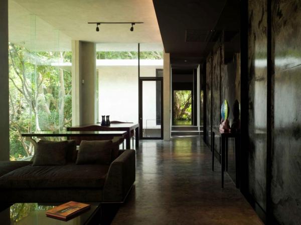 Hilltop-House_7600_449.jpg
