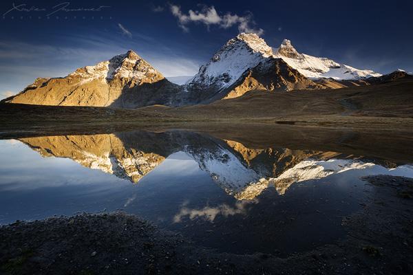 The smoking mountain by Xavier Jamonet