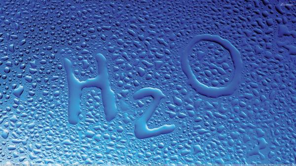 28n H2o Water Drops On Blue Background