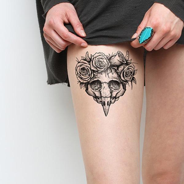 15 Skull in Roses Temporary Tattoo