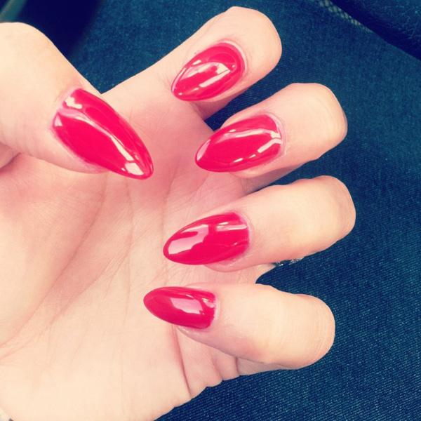 red love stiletto nails