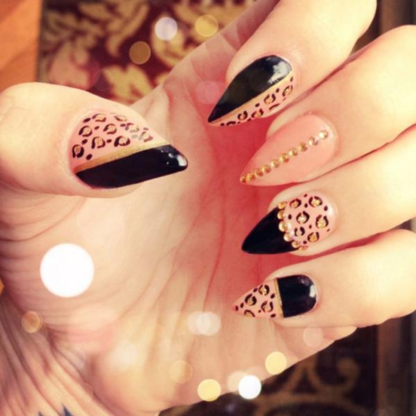 stiletto-nail-designs