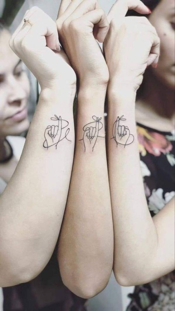 Little finger connecting line matching tattoos
