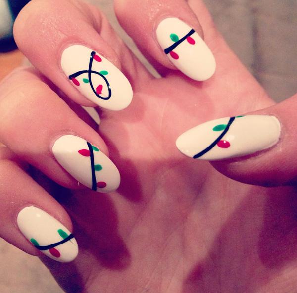 51 Christmas lights nails
