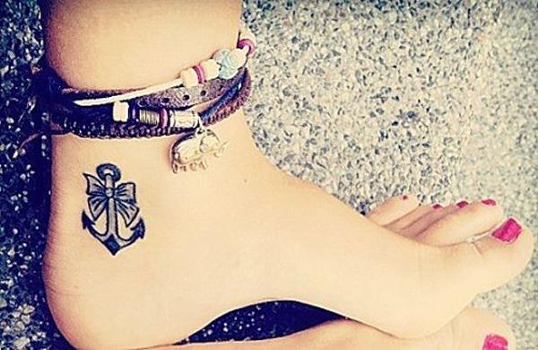 anchor with bow tattoo