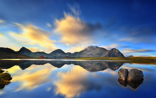 Sunrise at Tevno Lake