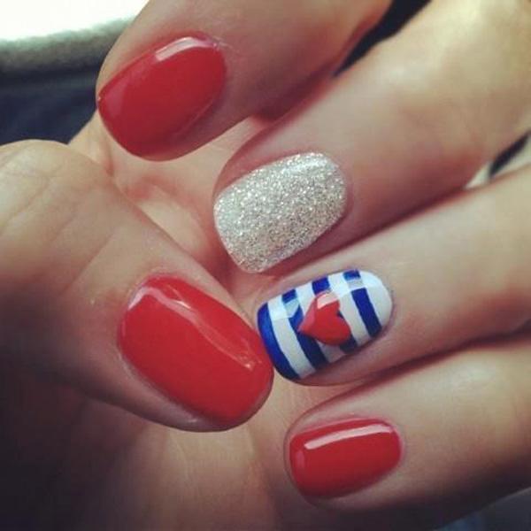 32 heart nail art