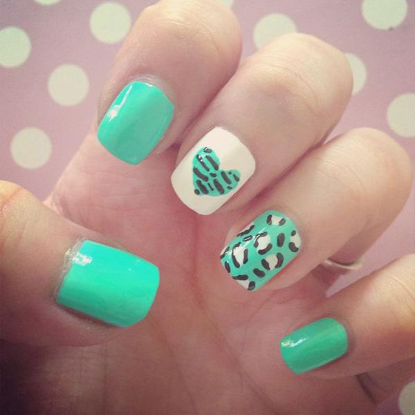 50 heart nail art