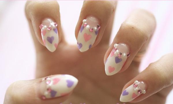 54 heart nail art