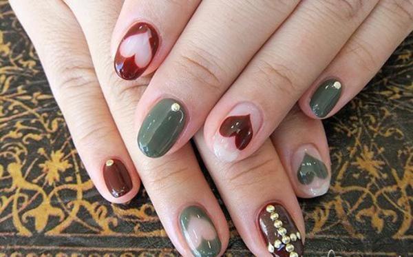 70 heart nail art
