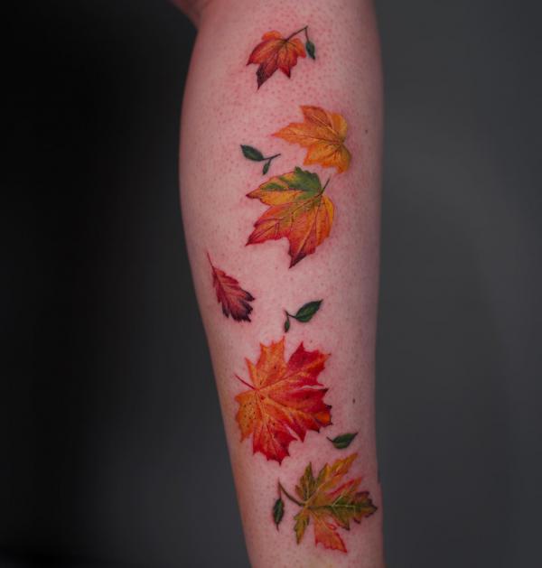 Leaf #tattoo Design #Designs #tattoo flower #flowers #tattoo flowers  #tattooing #tattoo style #black tattoo #tattoo life #tattoo ideas… |  Instagram