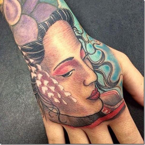 geisha Hand tattoo