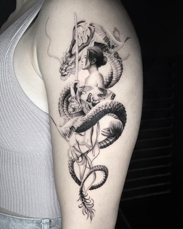 geisha samurai with sword and dragon tattoo black and grey