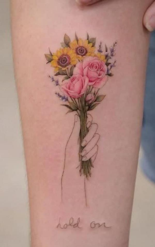 36 Small Sunflower Tattoos Meanings Designs and Ideas – neartattoos