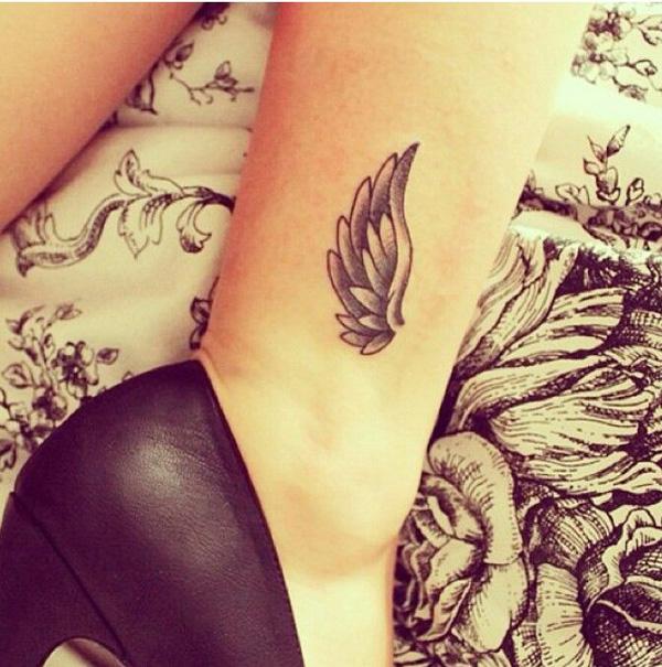 Right Wing of The Angel Temporary Tattoo – Fade Away Tattoo