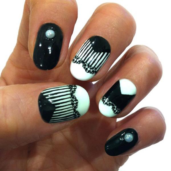 24 lace nail art