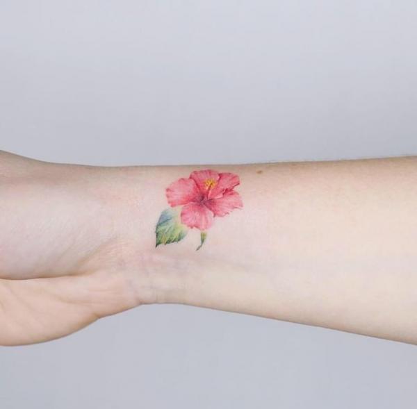Top 167+ hibiscus watercolor tattoo