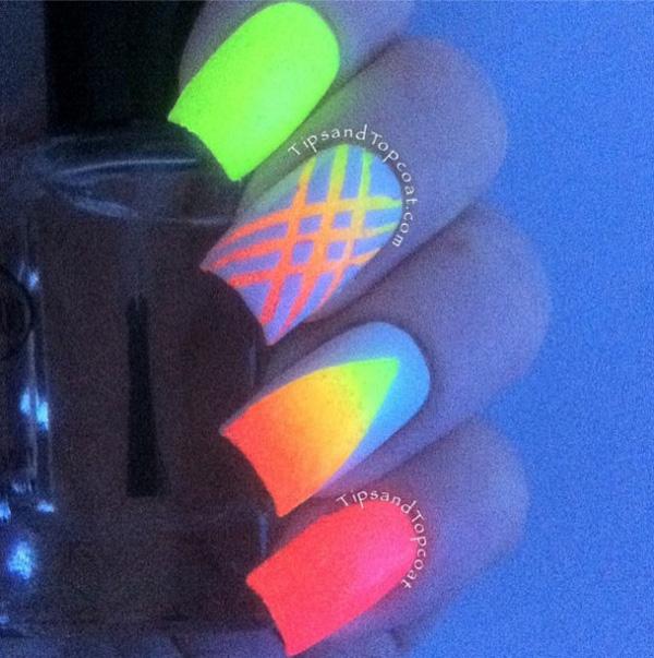 glow in the dark nail tips