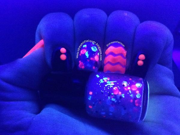 glow nails-21