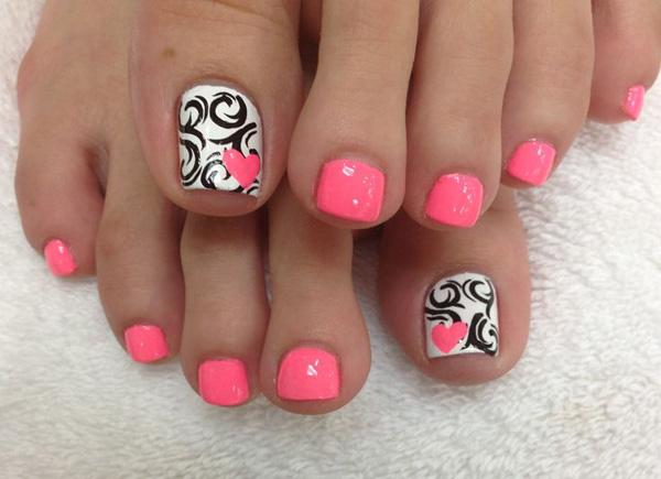 50 Pretty Toenail Art Designs | Art and Design