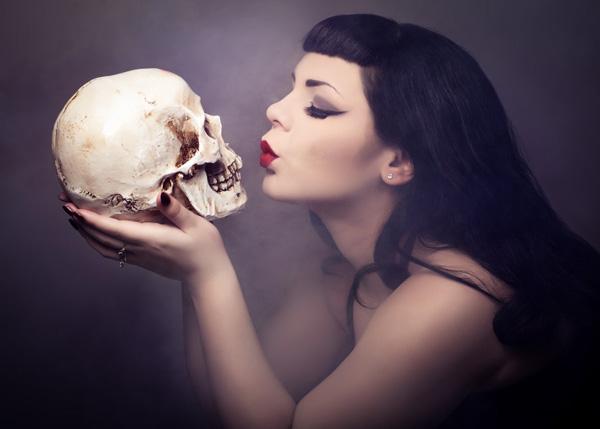 bella_morte_by_kendra_paige