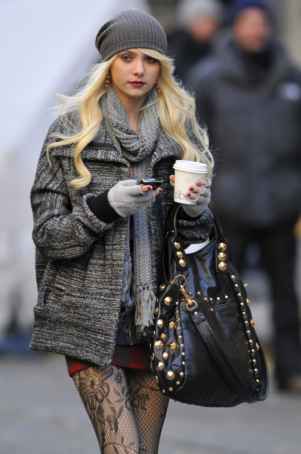 Cute plaid skirt bud stockings jacket