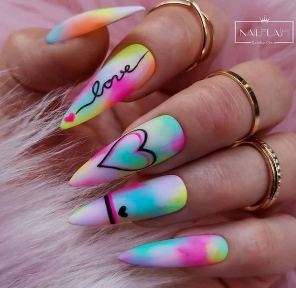 Valentine’s Day Nail Art