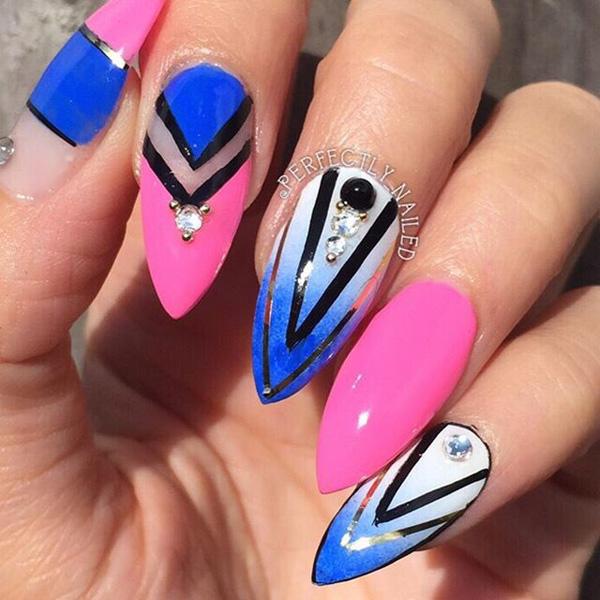 Abstract nail art-40