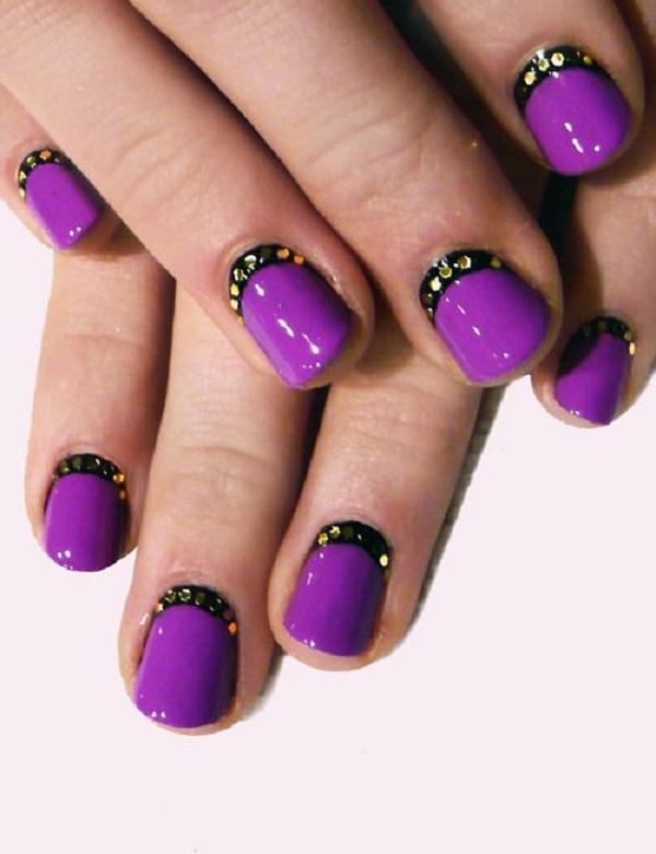 17+ Crescent Moon Nail Design