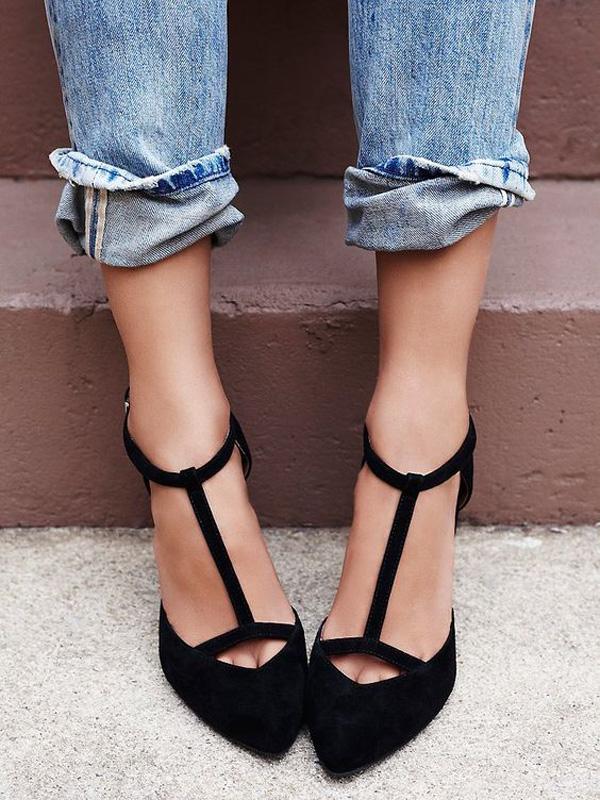 the eye on you black suede wedge from Free People are perfect for elevated casual to dressy nights out