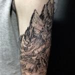 40+ Mountain Tattoo Ideas