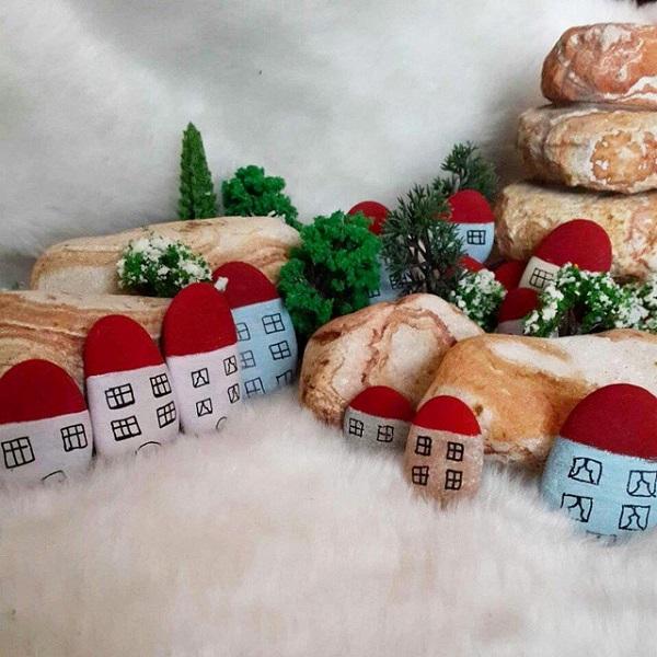 DIY Painted Rocks-11