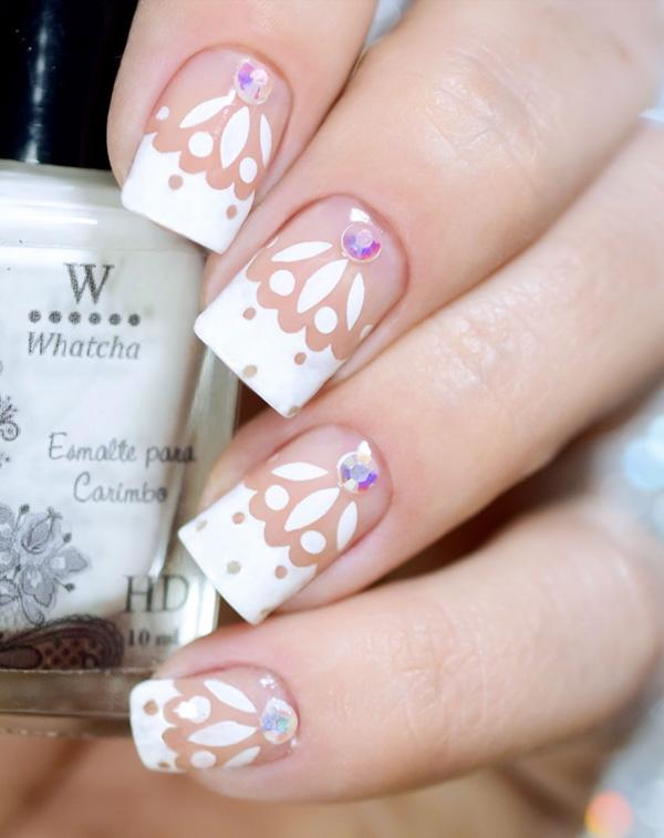 white-nail