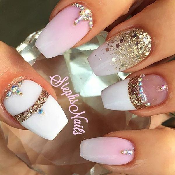 Rhinestone nails 🥶❄️✨ #birthdaygirl #birthdaynails #rhinestonenails #... | rhinestone  nails | TikTok