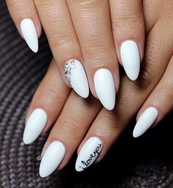 50 Oval Nail Art Ideas | Art and Design